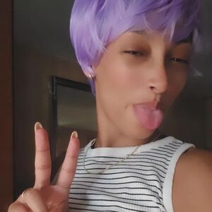 Meet your Posher, Natasha